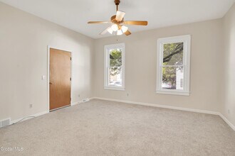 9 Ball Pl in Watervliet, NY - Building Photo - Building Photo