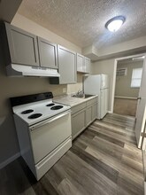 766 Anderson Ave in Akron, OH - Building Photo - Building Photo