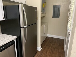 2630 Old Bainbridge Rd-Unit -A in Tallahassee, FL - Building Photo - Building Photo