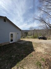 162 Old Coalfield Rd in Harriman, TN - Building Photo - Building Photo