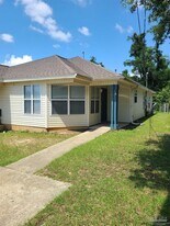 465 S L St in Pensacola, FL - Building Photo