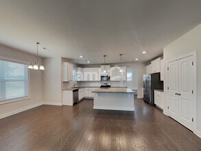 101 Great Arbor Ct in Youngsville, NC - Building Photo - Building Photo