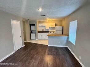 1153 Walnut St in Jacksonville, FL - Building Photo - Building Photo