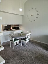 5001 Bordeaux Village Pl in Tampa, FL - Building Photo - Building Photo