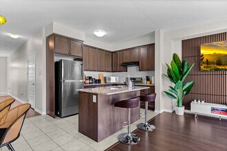 8775 Pawpaw Ln, Unit SI ID1322491P in Niagara Falls, ON - Building Photo - Building Photo