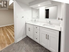 188 Olive Ave in Toronto, ON - Building Photo - Building Photo