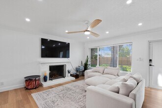 1517 NW 12th Ave in Fort Lauderdale, FL - Building Photo - Building Photo