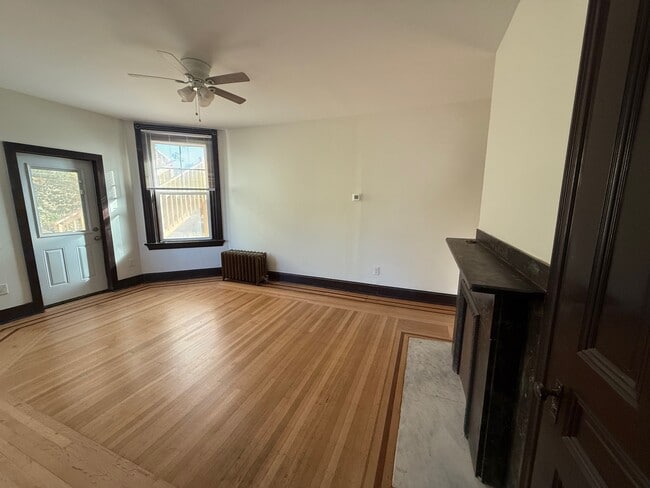 433 Herschel St, Unit Floor 2