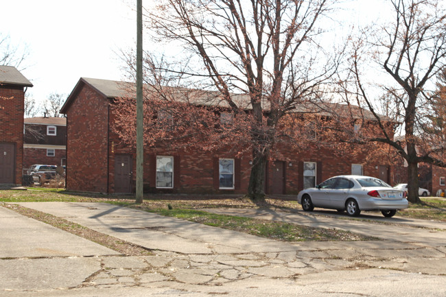 4304 Norfolk Dr in Louisville, KY - Building Photo - Building Photo