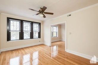 1444 W Byron St in Chicago, IL - Building Photo - Building Photo
