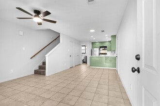 420 Foster St in Tomball, TX - Building Photo - Building Photo