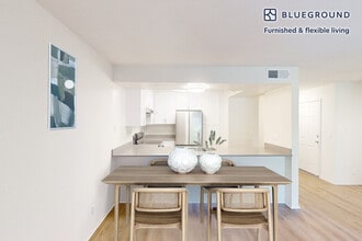 400 Appian Way in Pomona, CA - Building Photo - Building Photo