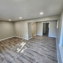 14 Fisher Rd in Rochester, NY - Building Photo - Building Photo