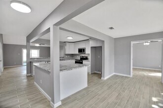 1505 New Orleans St in Deer Park, TX - Building Photo - Building Photo