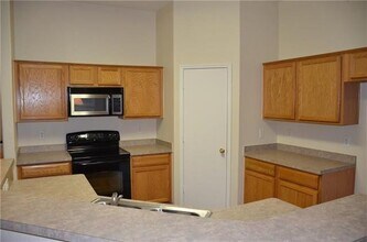 1205 Eastwick Dr in Arlington, TX - Building Photo - Building Photo