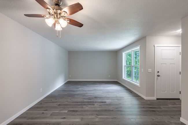 Cottages of Stillwater in Stillwater, MN - Building Photo - Interior Photo