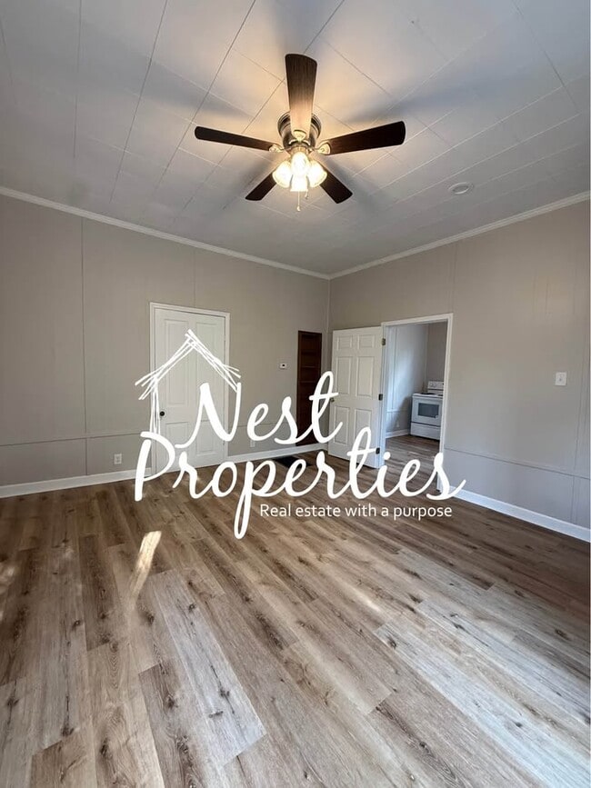 2404 Main St in Newberry, SC - Building Photo - Building Photo