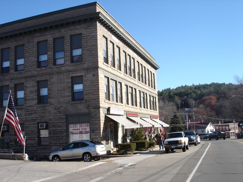 H.H. Shepard Apartments in Ashland, NH - Building Photo