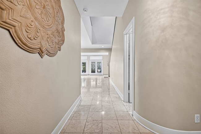 property at 3027 Bissonnet St