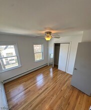 97 Walnut St, Unit 1 in Montclair, NJ - Building Photo - Building Photo