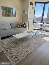 2018 Walnut St in Philadelphia, PA - Building Photo - Building Photo