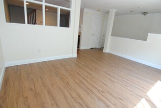 1 Maple Ridge Dr in Merrimack, NH - Building Photo - Building Photo