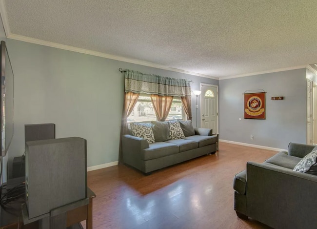 3329 SW Kiowa St in Topeka, KS - Building Photo - Building Photo