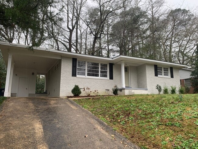 property at 556 Sherwood Dr