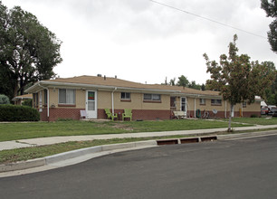 Castle Apartments in Castle Rock, CO - Building Photo - Building Photo