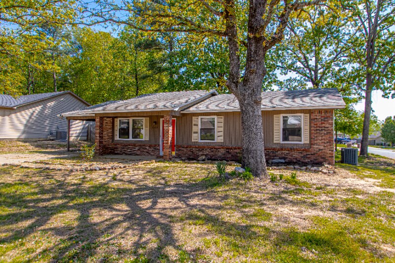 3320 Henson Pl in Bryant, AR - Foto de edificio