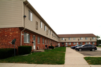 Goddard Estates in Taylor, MI - Building Photo - Building Photo