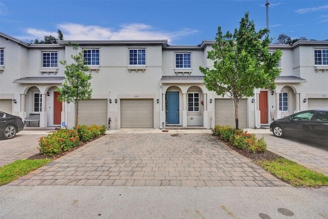 1325 NW 208th Terrace
