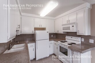 320 S 1st Ave in Covina, CA - Building Photo - Building Photo