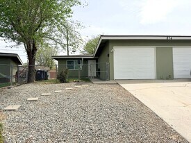 814 Aspen Dr in Tehachapi, CA - Building Photo