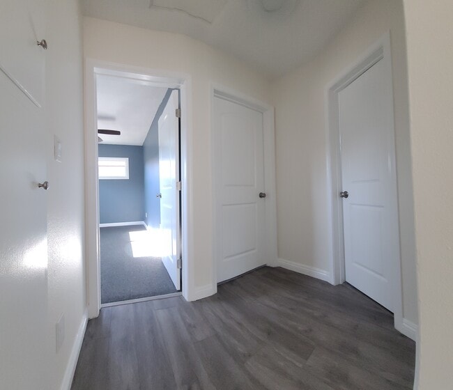 731 1/2 Via Altamira, Unit 731 Half in Montebello, CA - Building Photo - Building Photo