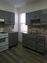 318 4th St-Unit -#2 in Jersey City, NJ - Building Photo - Building Photo