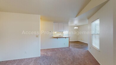 1317 Myrtle St, Unit #2 in Turlock, CA - Building Photo - Building Photo