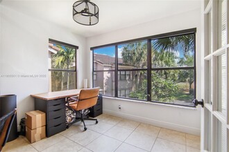 2796 S University Dr in Davie, FL - Building Photo - Building Photo