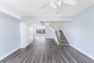 1600 Mabury St in Santa Ana, CA - Building Photo