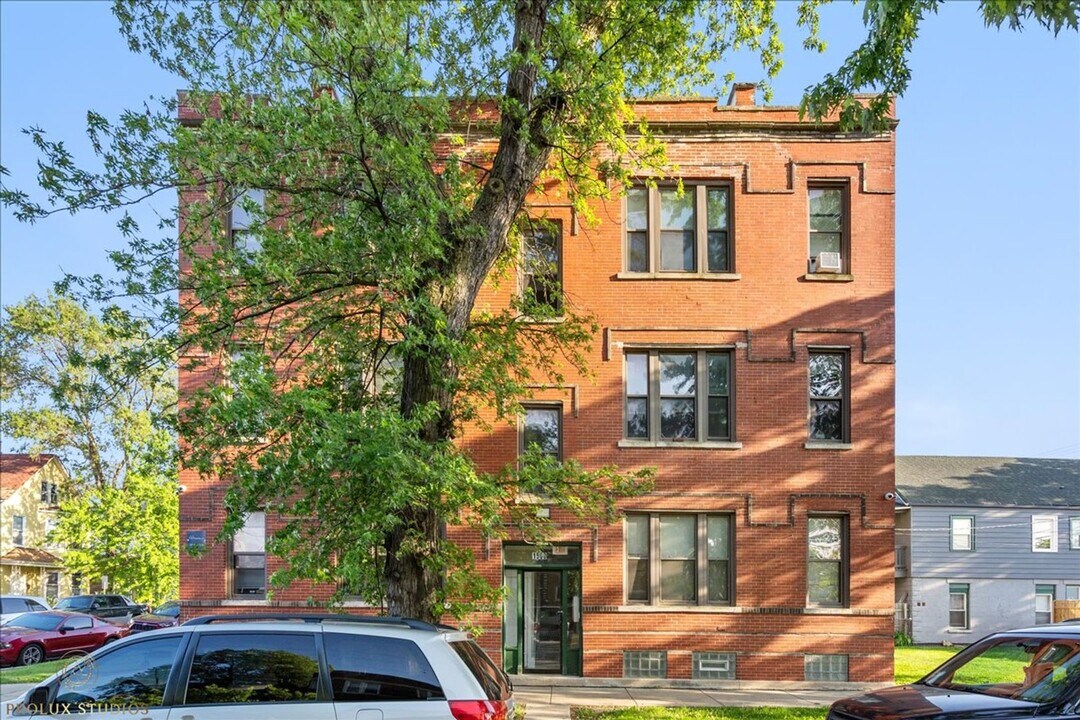 1500 48th Ct in Cicero, IL - Building Photo