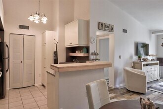 322 Villa Cir in Boynton Beach, FL - Building Photo - Building Photo