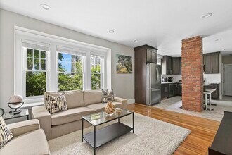 725 Fellsway in Medford, MA - Building Photo - Building Photo