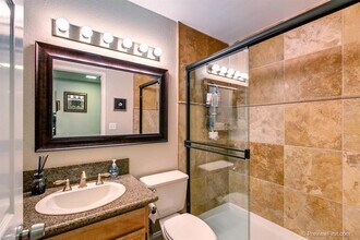 1749 Hawk View Dr in Encinitas, CA - Building Photo - Building Photo