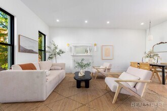 Stunning Brand New Townhouse for Rent in B in Brooklyn, NY - Foto de edificio - Building Photo