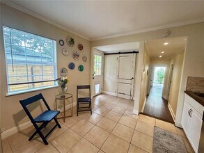 5618 20th Ave S in Gulfport, FL - Building Photo - Building Photo