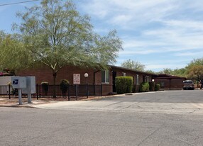 3740 E Presidio Rd in Tucson, AZ - Building Photo