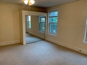 556 N 17th St, Unit 2 in Philadelphia, PA - Foto de edificio - Building Photo