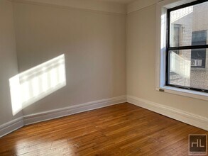 HAVEN AVENUE in New York, NY - Building Photo - Building Photo