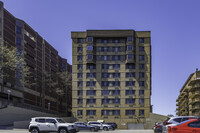 Ritz Plaza in Hackensack, NJ - Foto de edificio - Building Photo