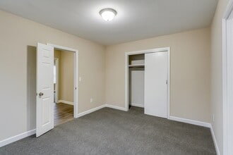 144 Columbia St in Fall River, MA - Building Photo - Building Photo